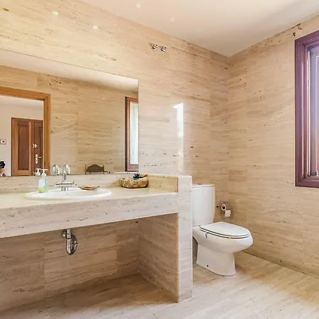 Contesa 4* يوريت دي مار